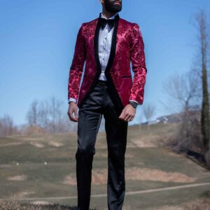 Royal Omar Bordeaux Tuxedo
